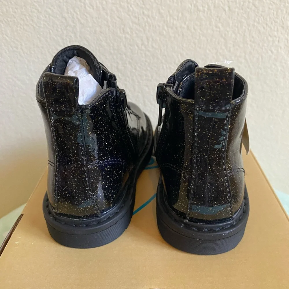 NWT Black Little Reese Glittery Girls Boots size 7